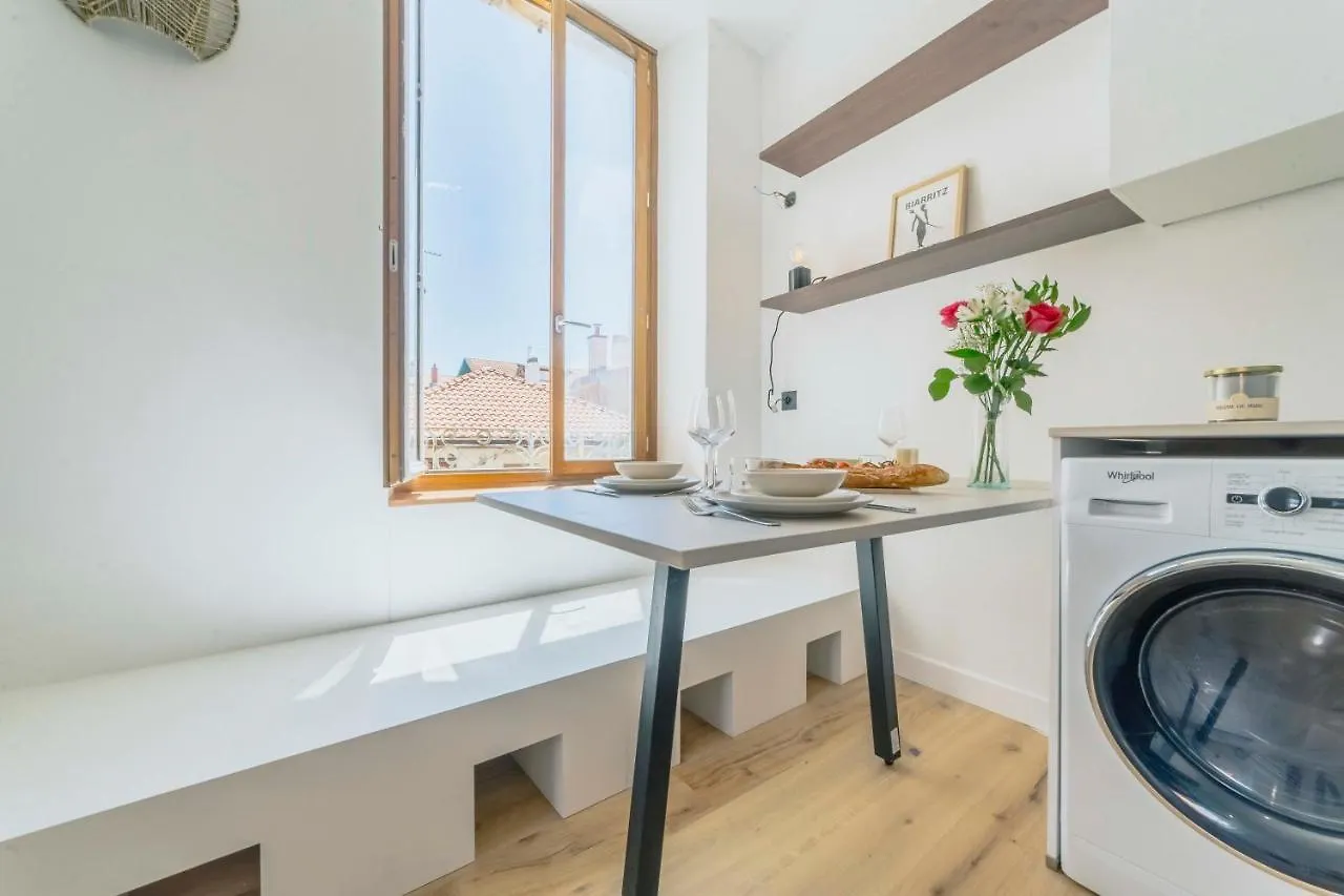 Bakara, Elegant T2 Au Coeur Des Halles De Biarritz Lägenhet