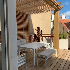 La Casa Cosy Apartahotel